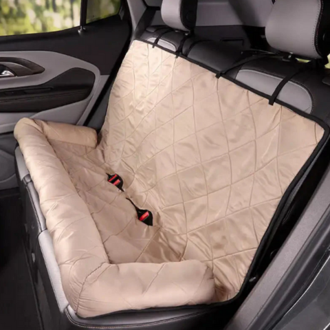 Bilskydd för hund – Säkerhet och renlighet garanterad