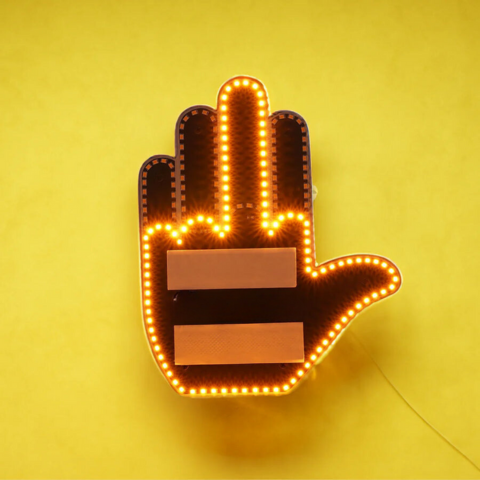 Svetelný signalizátor pre auto - Komunikujte bezpečne