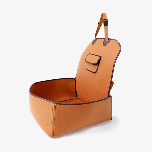 Auton suojus koirille – täydellinen pienille ja keskikokoisille koirille