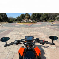 Zrkadlá na motocykle proti oslneniu – univerzálne, nastaviteľné a športový dizajn 