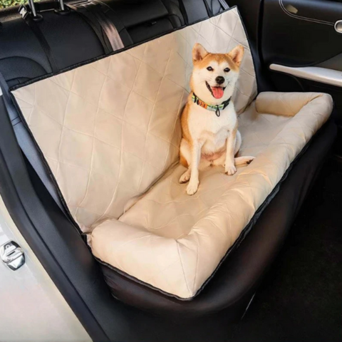 Car Protection Cover for Dog – Safety and Cleanliness Assured 