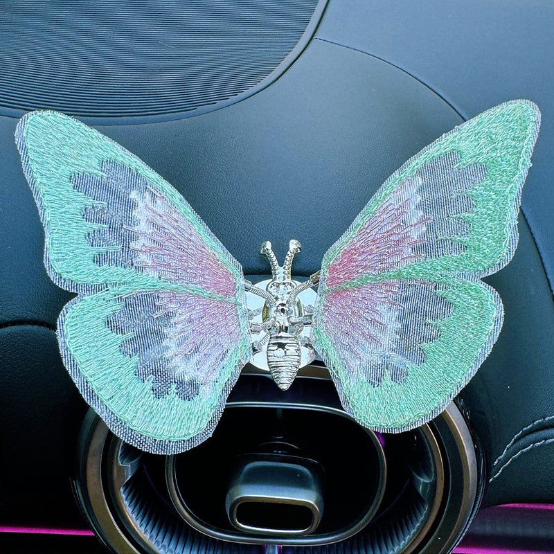 Duftclip Schmetterling für das Auto – Eleganz und Frische an Bord 